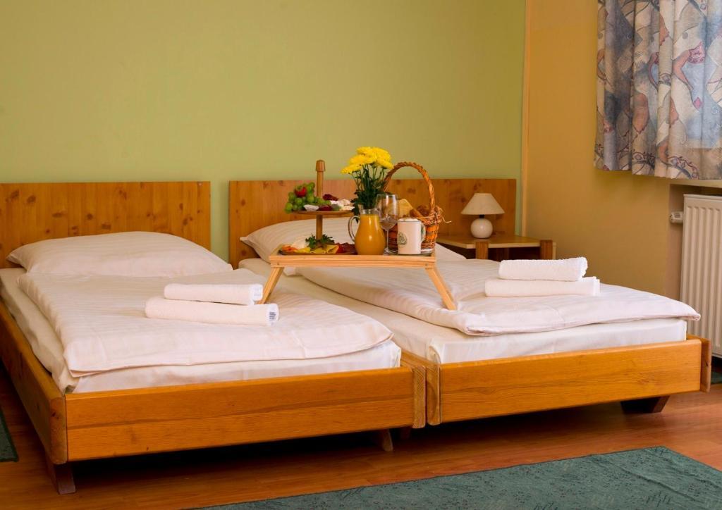 Motel Kod Bakija Karlovac Rom bilde
