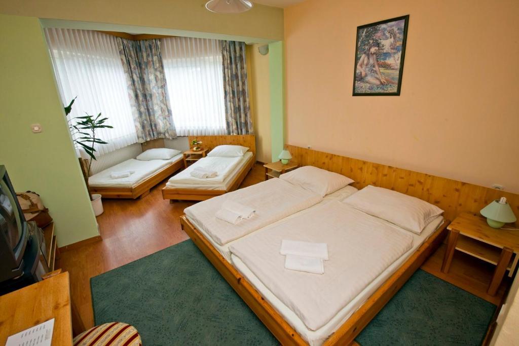 Motel Kod Bakija Karlovac Rom bilde