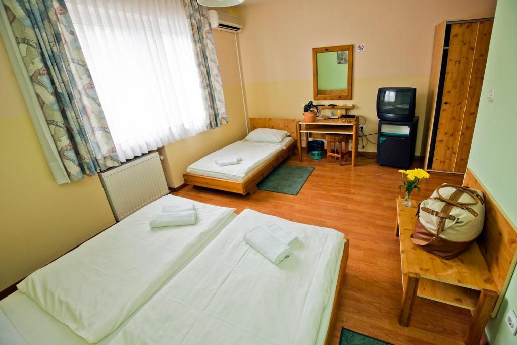 Motel Kod Bakija Karlovac Rom bilde